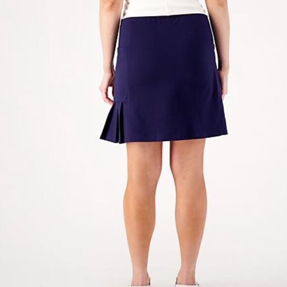 NWT Denim & Co Active Plus Size WHITE French Terry Pull On Shorts - Size 3XL - Picture 3 of 4